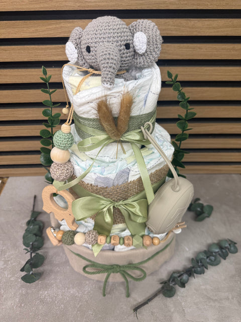 Windeltorte Elefant Pastell Grün – Personalisiert – Nachhaltig & Handgemacht – Premium Babytorte zur Geburt, Taufe & Babyshower – Neutral, Geschenkset