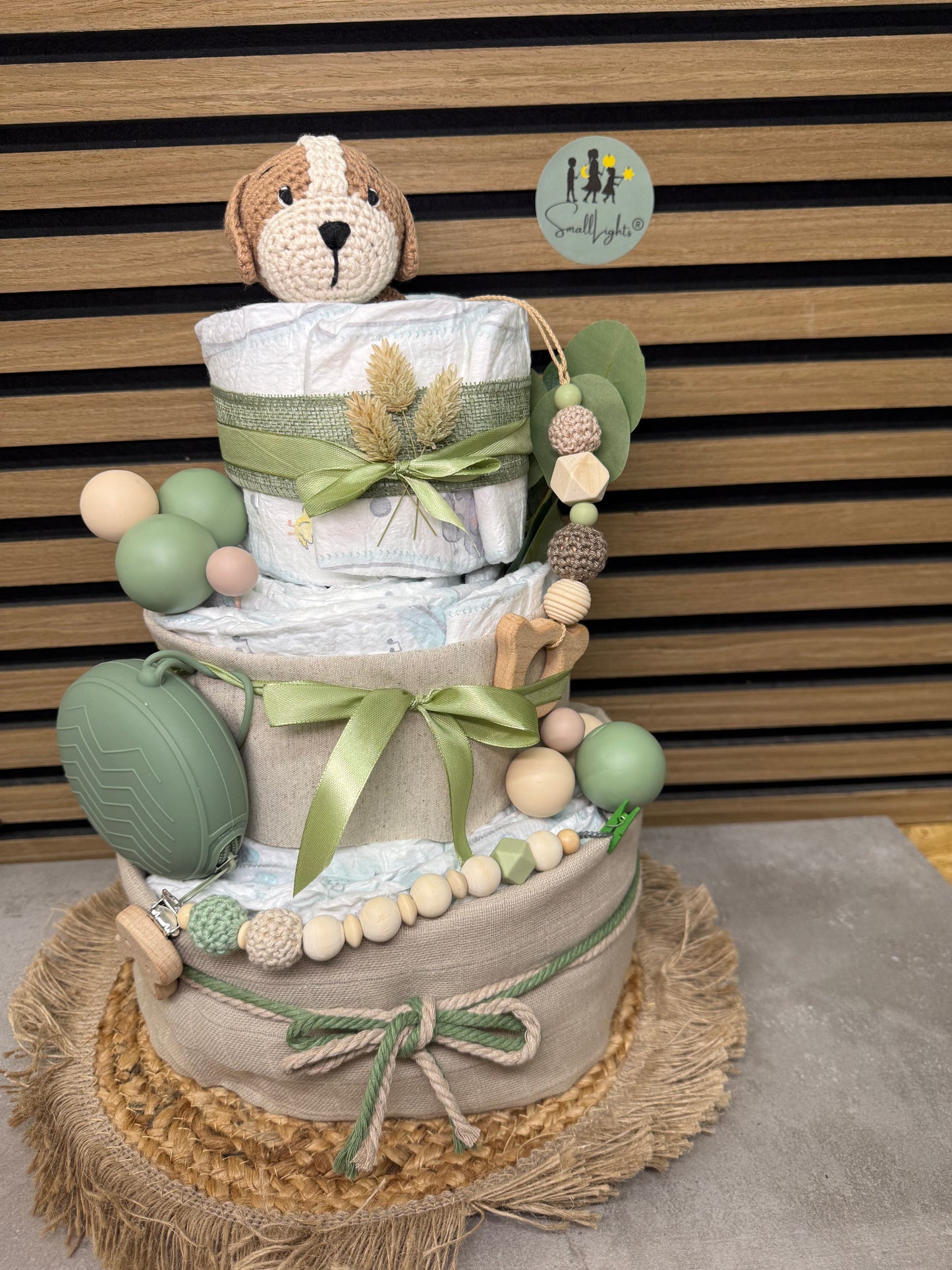 Windeltorte neutral mit Name, Tiermotive, habdgemacht