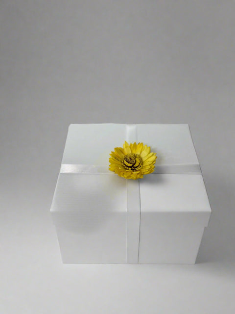 Babygeschenkbox mit Elefanten-Motiv – Naturmaterialien - Small Lights Shop