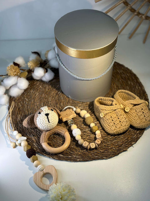 [Product Name] – Liebevoll handgemachtes Babygeschenk von Small Lights