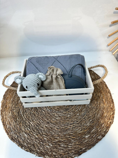 Baby Geschenkset „Zauberhafte Anfänge“ – Handgefertigt & Natürlich - Small Lights Shop