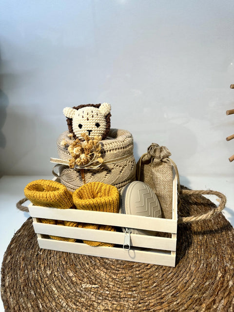 Baby Geschenkset „Zauberhafte Anfänge“ – Handgefertigt & Natürlich - Small Lights Shop